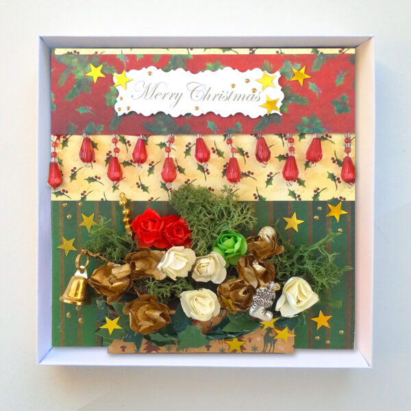 Pretty Boxed Christmas Card : Luxury 3D Christmas Florals Card